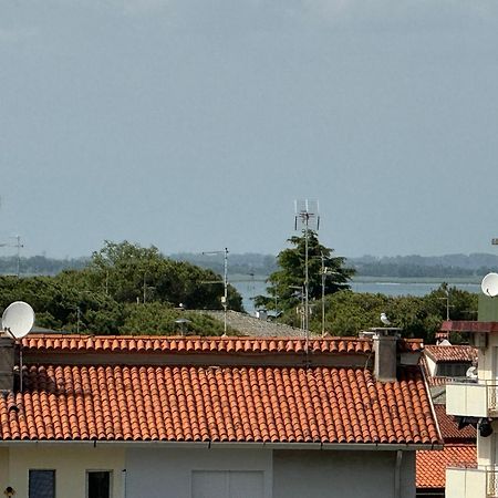 Ca' Vittoria Apartamento Lignano Sabbiadoro Exterior foto
